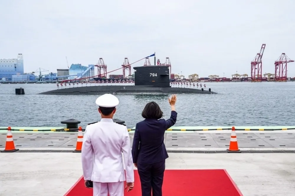 「潛艦國造」撥雲見日