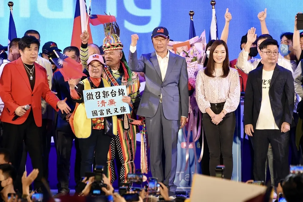 【獨家】郭台銘台中造勢活動前密會江啟臣　胡志強巧遇郭、叮囑楊瓊瓔「要支持」
