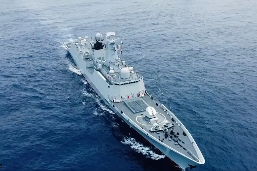 【有片】中國完成出口最強水面作戰軍艦訂單　054A/P型巡防艦交付巴基斯坦