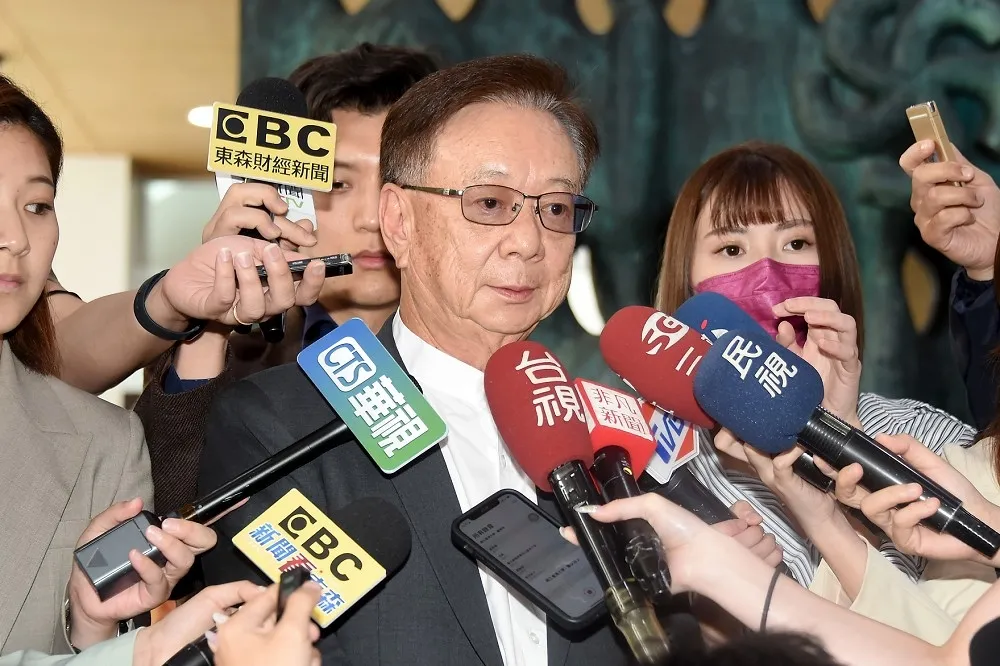 挺郭宴、徵召郭台銘記者會臨時取消　宣明智特助轉述：太多麻煩事，擇日再聚