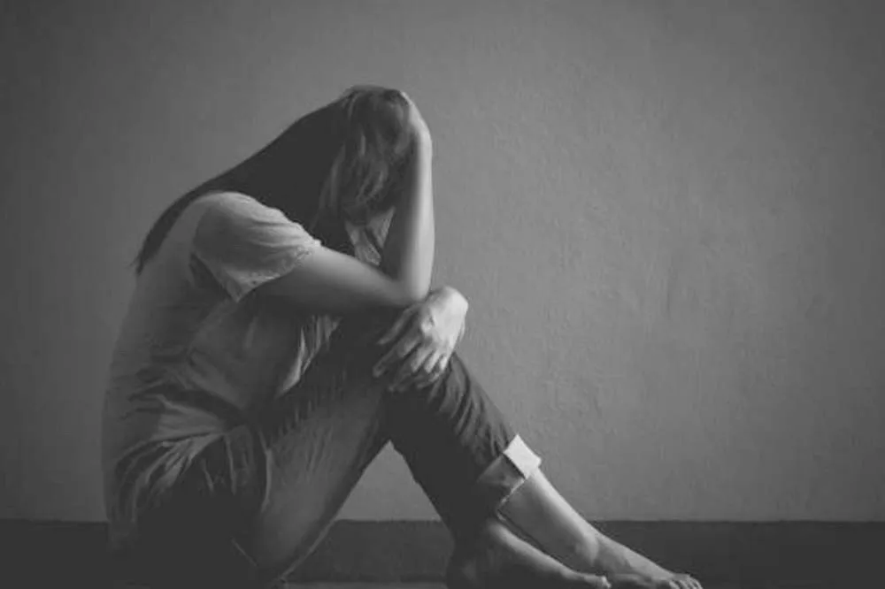 曾發文批「房思琪事件」　基隆男師卻藉免費補習猥褻16歲女學生