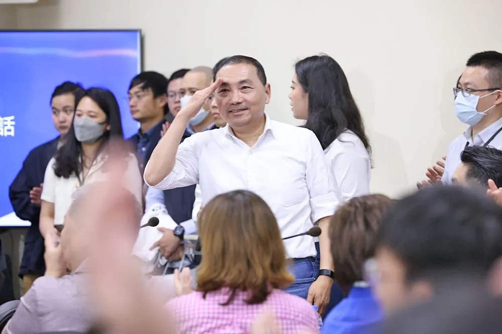 【快訊】國民黨確定徵召侯友宜　朱立倫：感謝郭台銘展現氣度