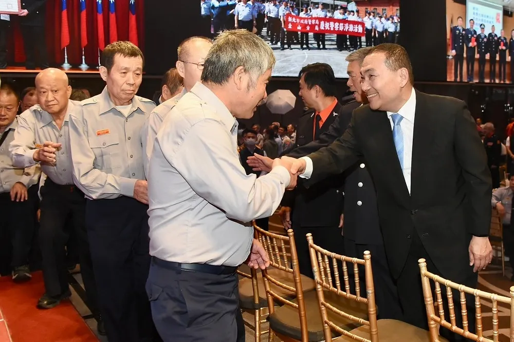 獲徵召選總統後首場「類造勢」　侯友宜出席新北民防大隊布達典禮