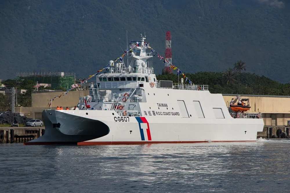 海巡600噸安平級「吉安艦」抵達花蓮港　將成守護東部海域主權要角