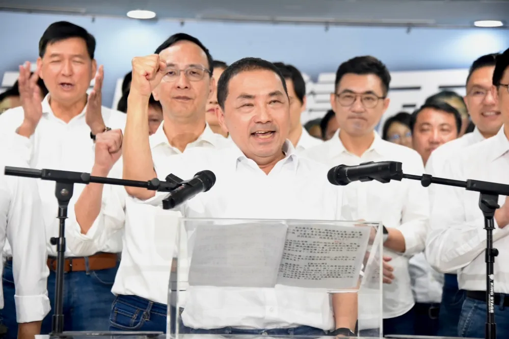 引用蔣經國名言「逆境堅定力，風雨生信心」　侯友宜承諾：當選總統會進立院做國情報告