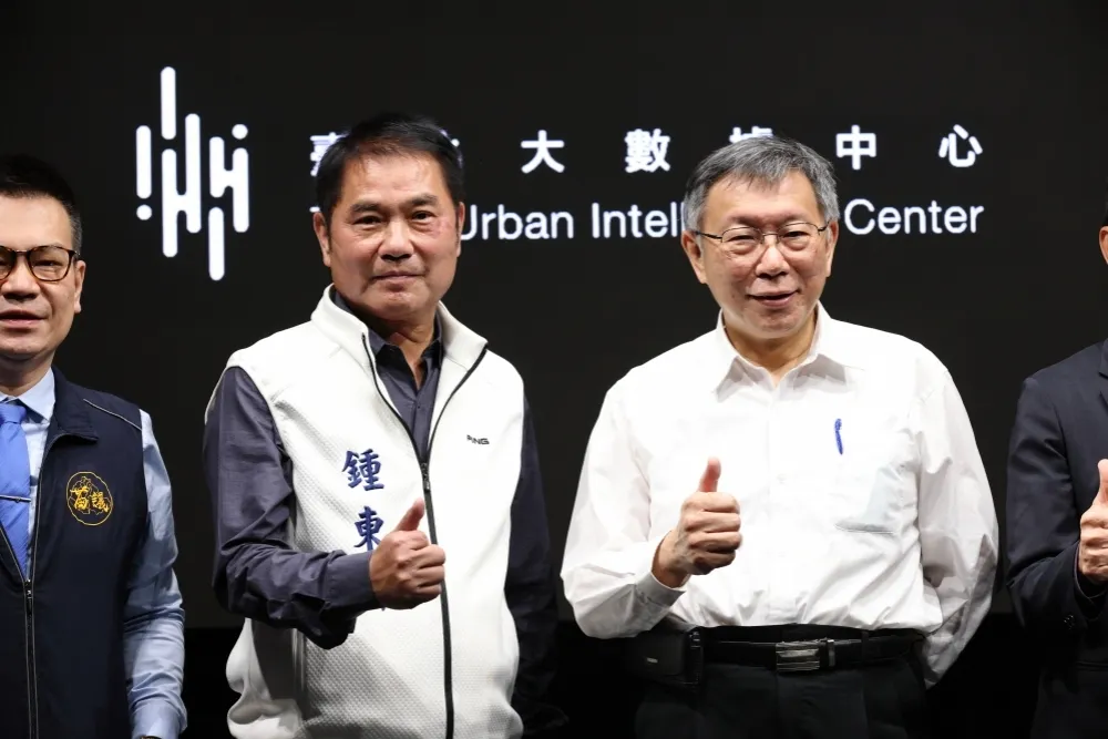 鍾東錦承諾為柯文哲競選募資　但強調：仍會支持藍營提名的候選人