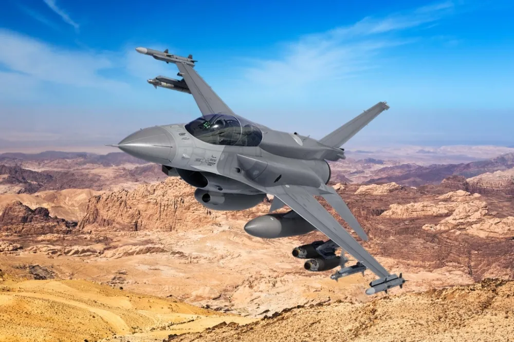 「中東小國」比台灣率先取得F-16新戰機　國防部：只是測試機