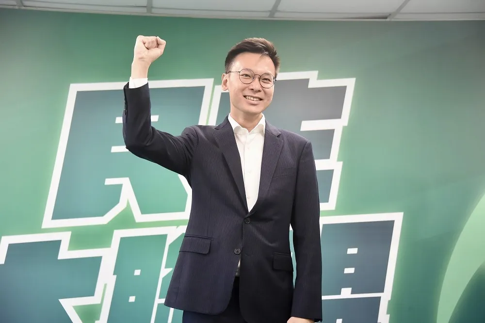 遭王鴻薇酸「林九萬」　林飛帆反擊：落跑議員選立委應先還258萬
