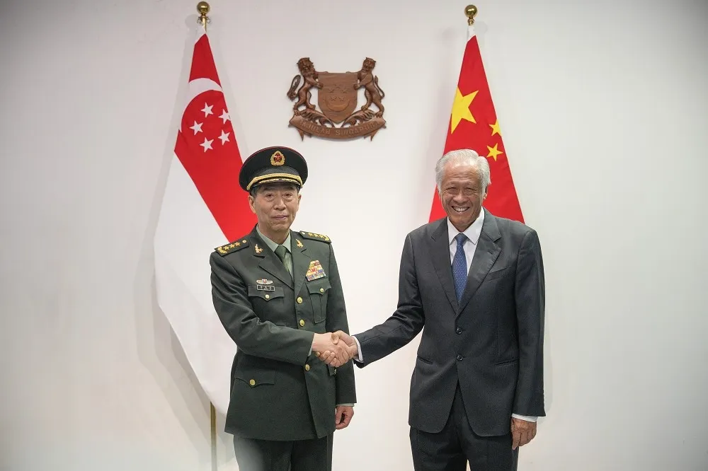 中國防長李尚福會晤新加坡防長　雙方將設軍事熱線