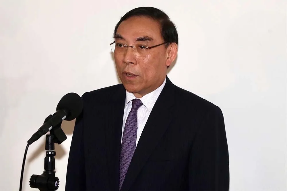 【與詐團合照】三聯集團吸金主嫌徐少東遭起底　黃國昌轟蔡清祥聲明擺明避重就輕