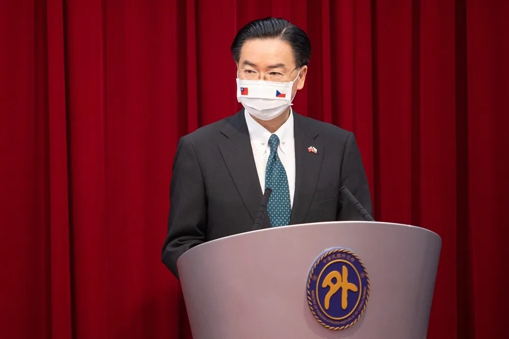 吳釗燮下周訪歐出席捷克安全會議　將與總統帕維爾同台演說　