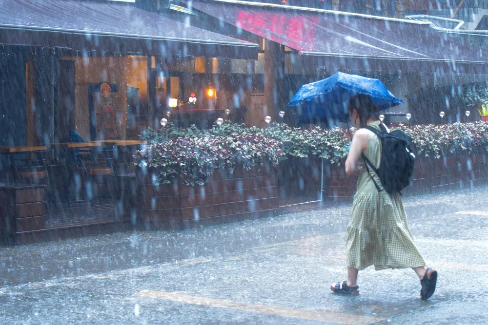 【快訊】雨襲中南部９縣市　氣象局發布大雨特報