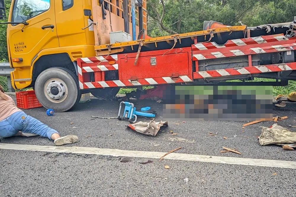國道3聯結車路肩追撞工程車　2工人被壓車底重傷不治