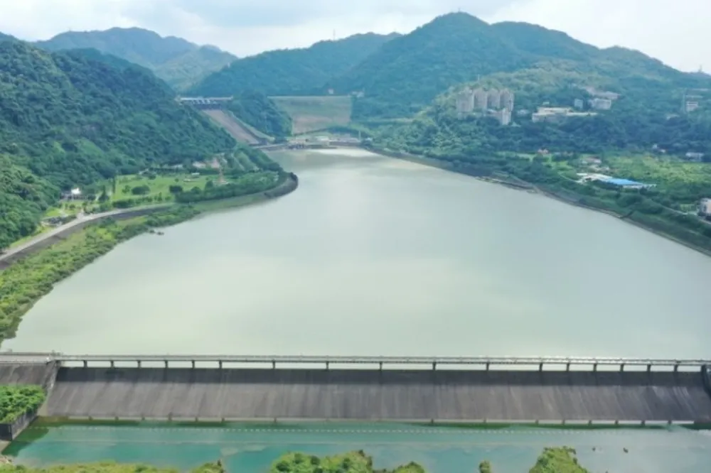 梅雨灌飽！石門水庫逼近滿水位　7水庫蓄水率超過9成