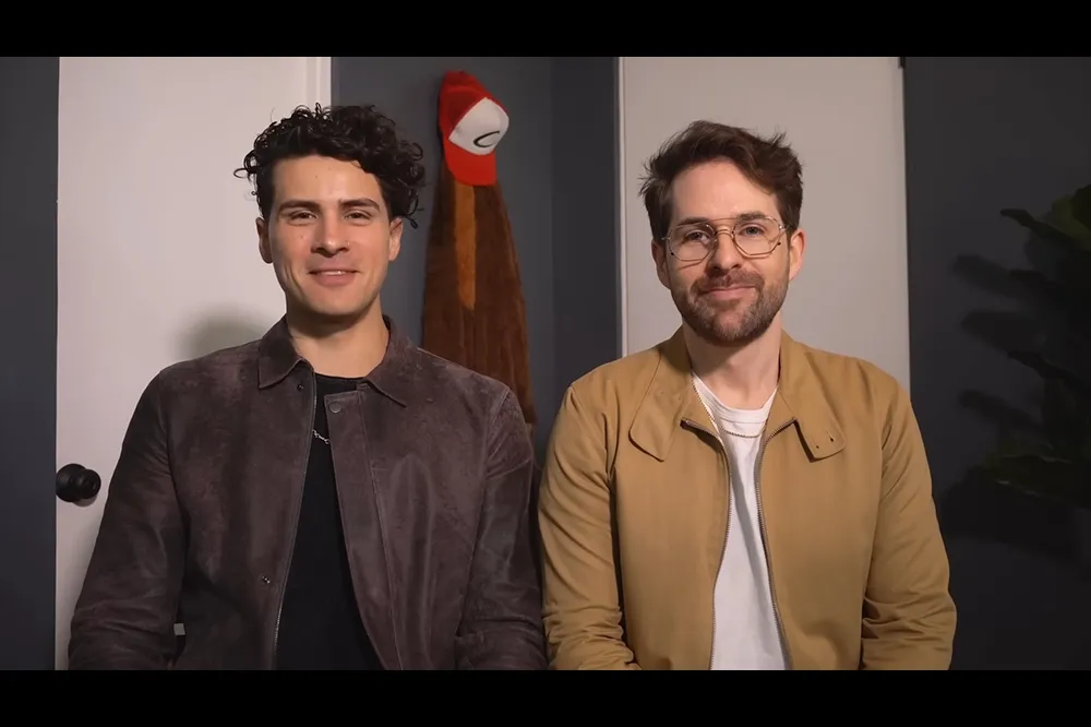 經典回歸！百億觀看 YT 頻道 Smosh 宣布「買下公司」，元老兩人將繼續一同創作