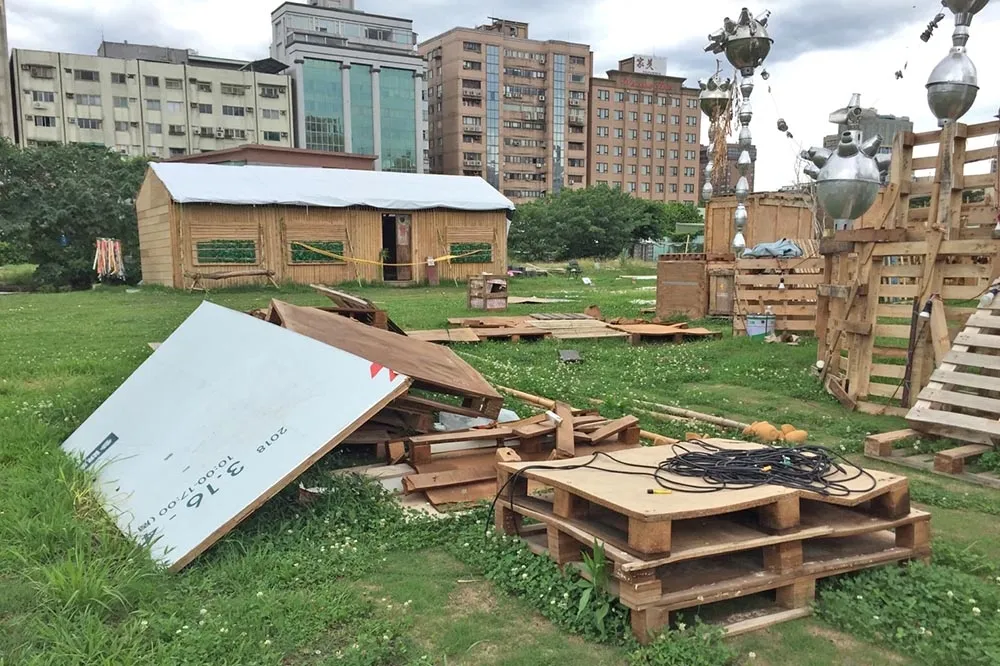 女睡華山草原小木屋慘遭分屍　家屬批北市府管理失職求償「1元國賠」再被駁回