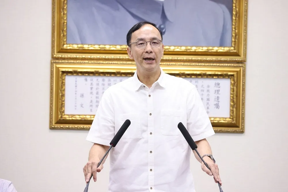 參加《海峽論壇》遭賴清德批「被賣還幫數鈔票」　朱立倫反嗆：國民黨讓農民快樂數錢