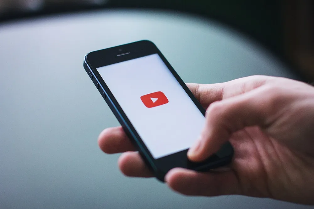 小心了！YouTube新規範上路　「6種行為」恐違規被封號