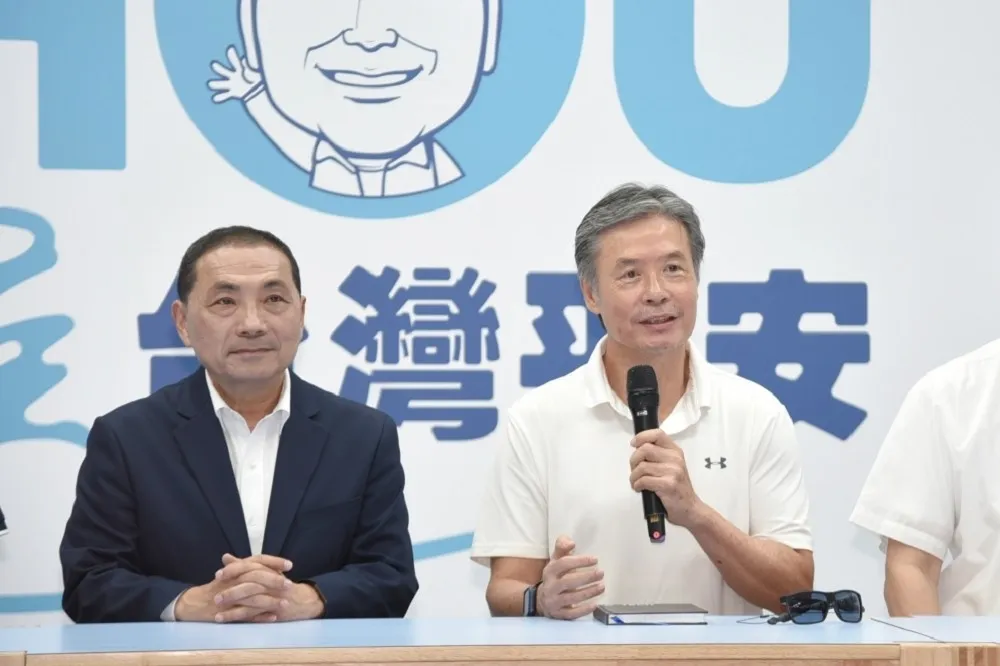爆「黑手」操作讓侯友宜持續墊底　金溥聰：有人開90萬要民調公司「照他的問」