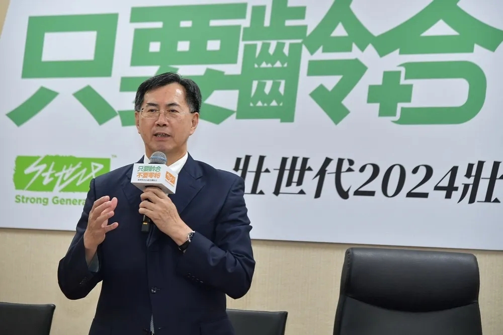 長壽時代消費環境需再改善！？　黃怡騰律師點出超高齡新觀察