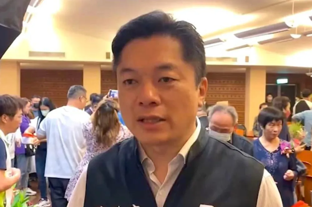 遭爆豪宅竟成楊桃集貨場　民進黨立委參選人陳俊宇道歉：做了不好示範