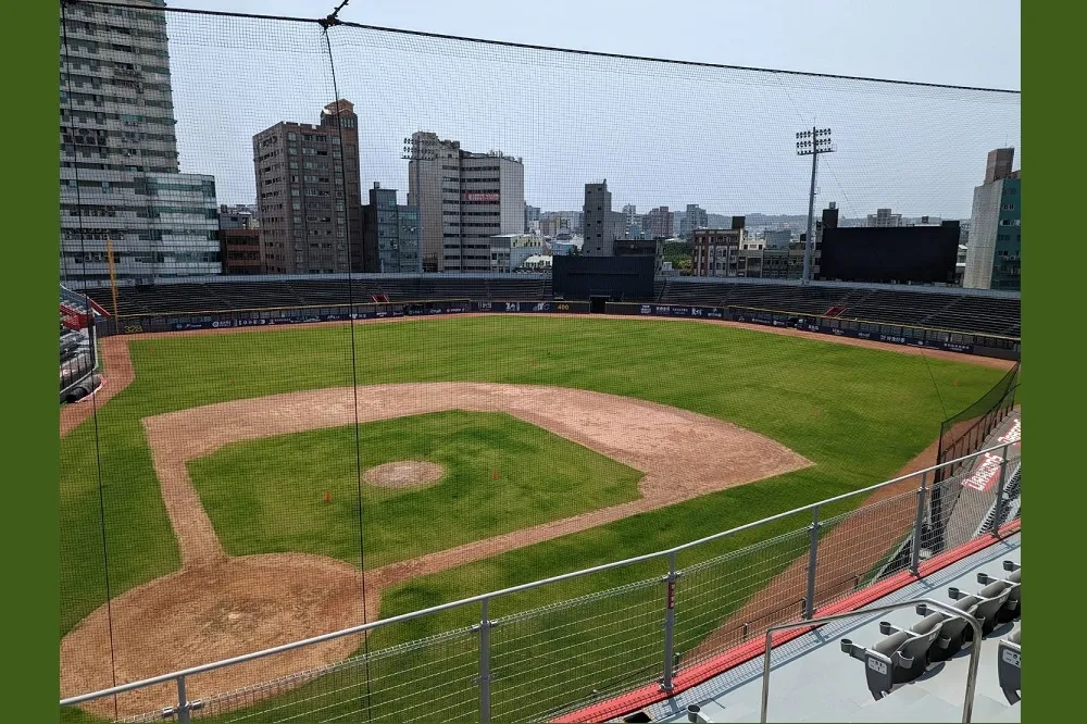 擺脫過去陰霾！ 新竹棒球場改善作業大力推進 市府：MLB場務專家近期來台