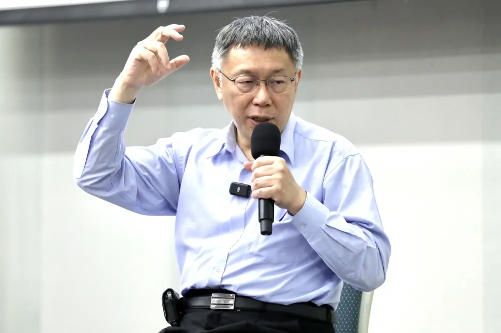 柯文哲暗諷北流董座黃韻玲是「太監」　音樂人及歌手反彈「你當公公都不配」