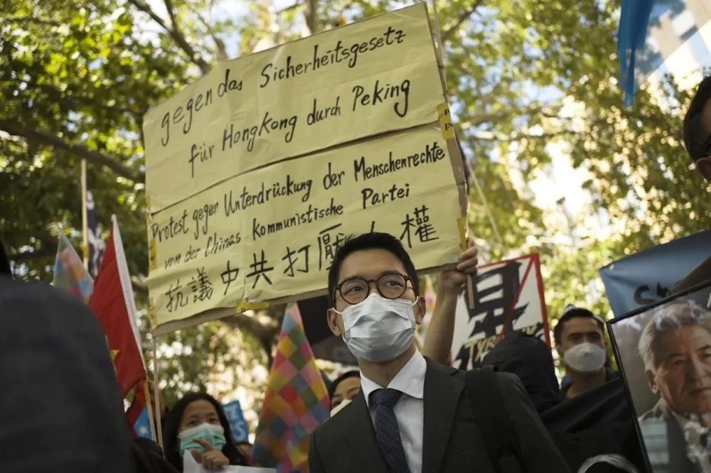 開始株連家人　台灣人非必要別前往中港澳