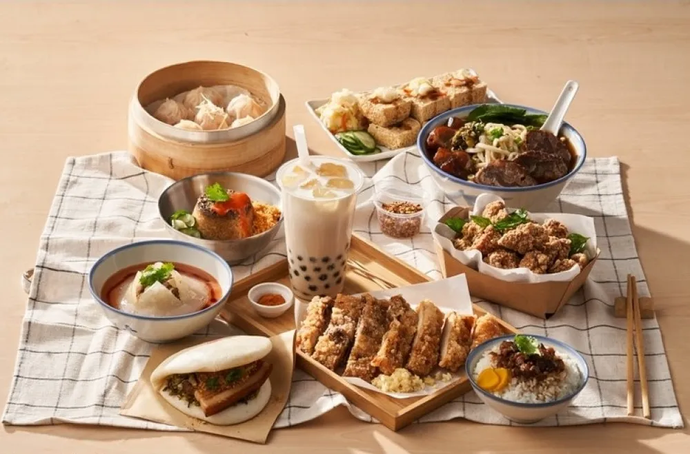 【美食地圖】Uber Eats 推「500 碗全台小吃地圖」　集滿 10 家抽大獎、免費試用 Uber One 12 個月