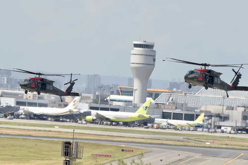  【漢光實兵預演】首次桃機反空機降　黑鷹、阿帕契直升機出動操演