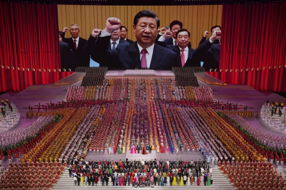 中國共產黨的帝制與封建之爭