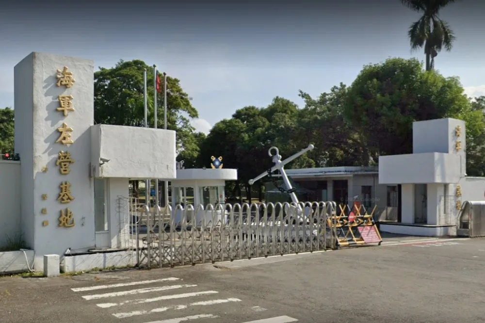 新兵違規用手機被罰寫4遍悔過書　不滿班長刁難持滅火器狂毆