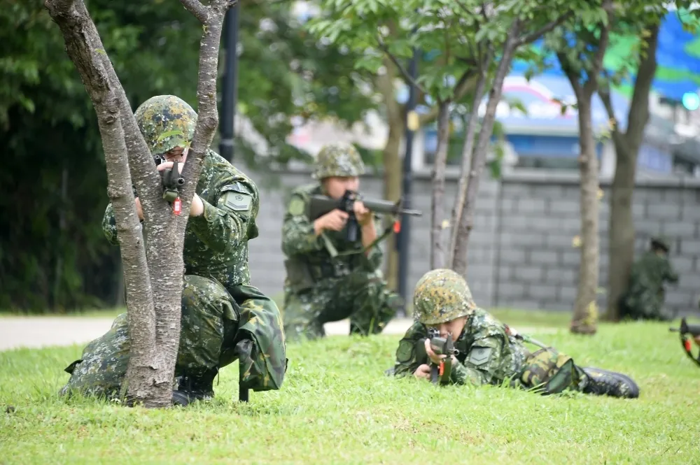 國防部發布「同心33號演習」召集令今生效　教召後備軍人明天報到