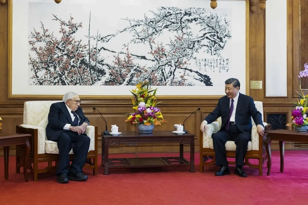 秦剛失踪世界譁然　習近平只在乎季辛吉