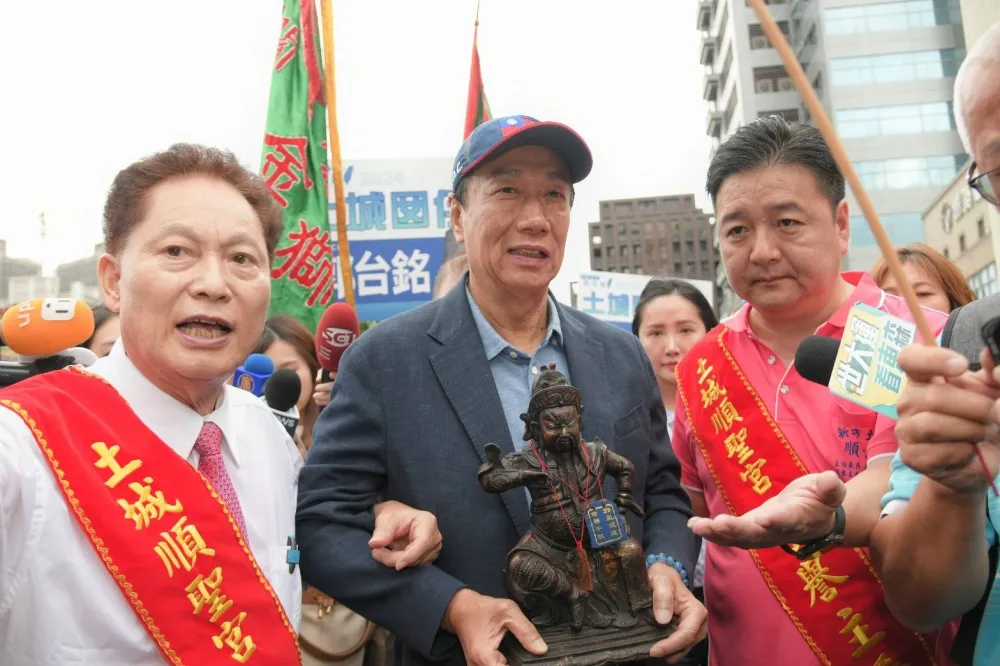 金溥聰願助當好Kingmaker　郭台銘冷回嗆：怎有這麼落伍思想？