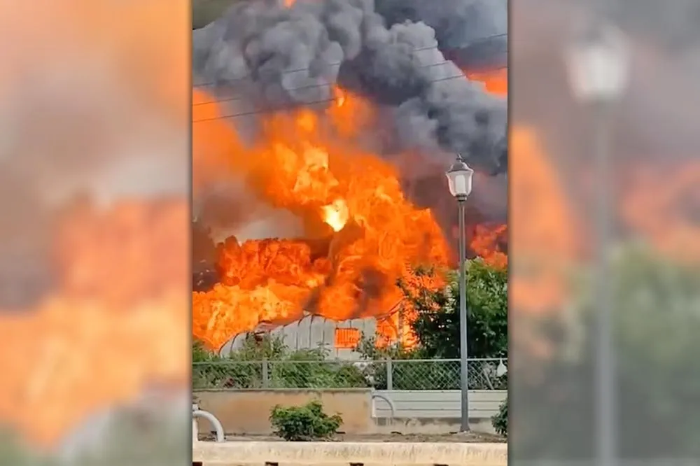 【危險片】台中倉庫大火　「爆炸聲頻傳」疑有危害性化學品