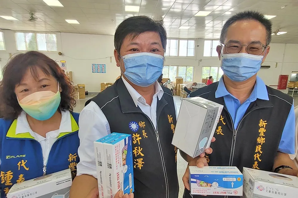 貪污百萬讓鄉民加入清潔隊、圖利口罩廠商　新豐鄉前鄉長許秋澤重判7年