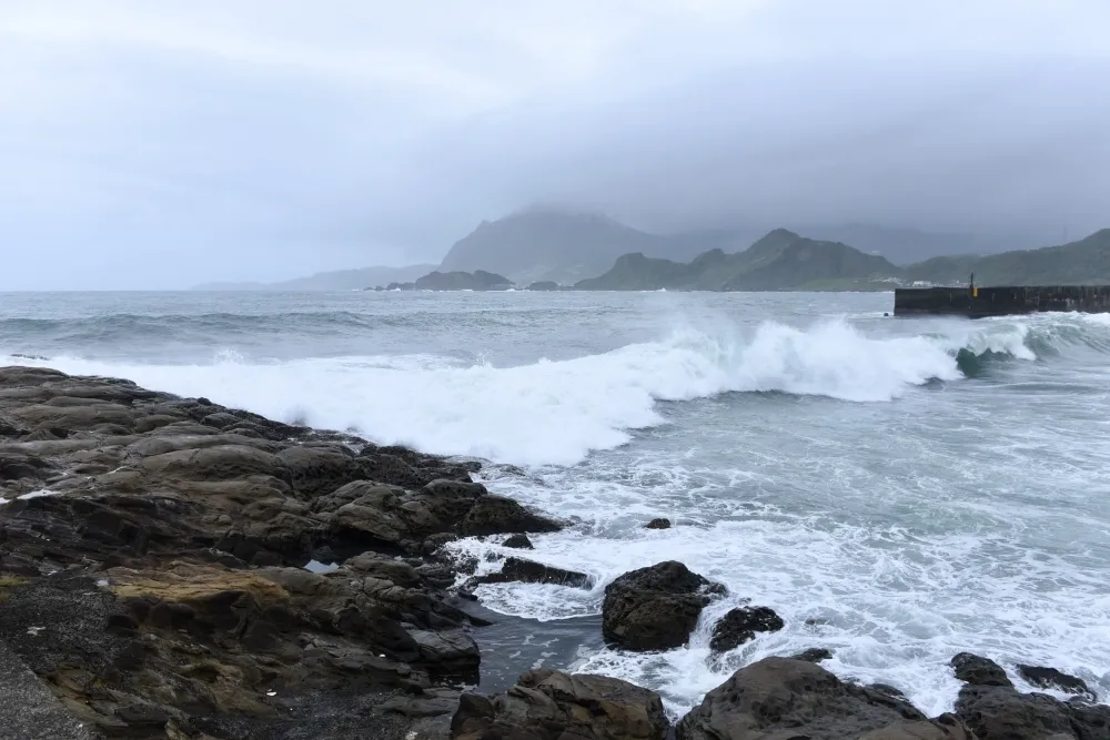 中颱卡努遇上年度大潮　「2個地區」低窪須嚴防海水倒灌
