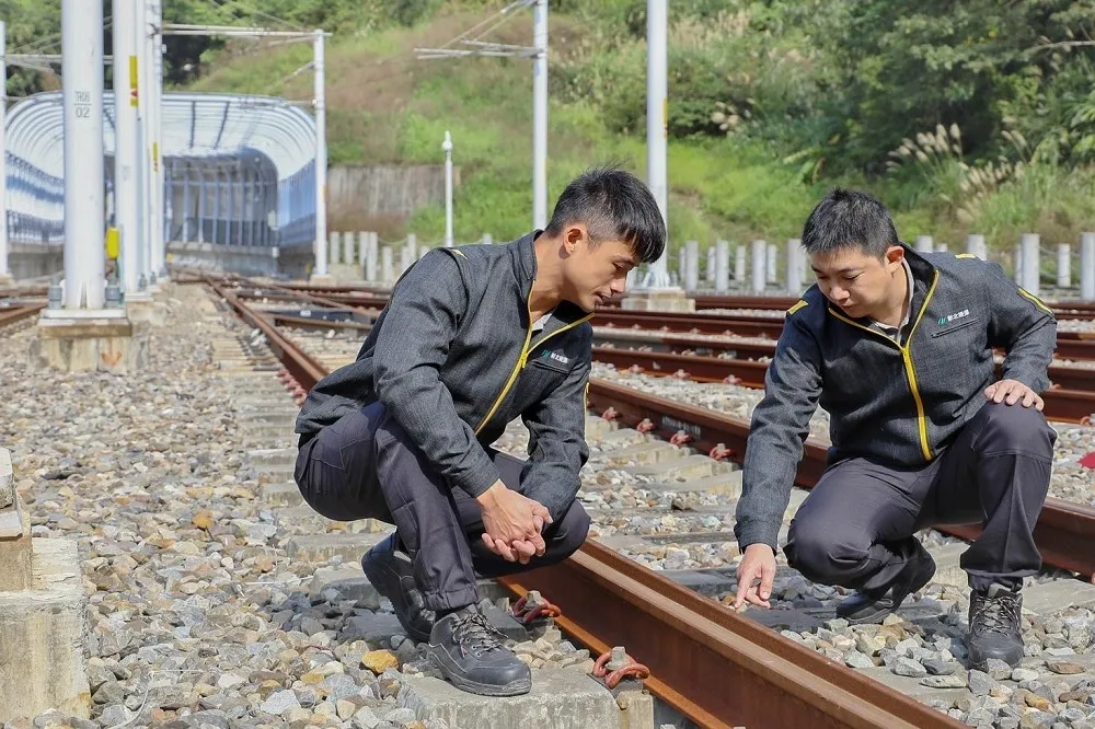 【新北捷運徵才】高中畢業就有機會    專業人才薪資上看57K