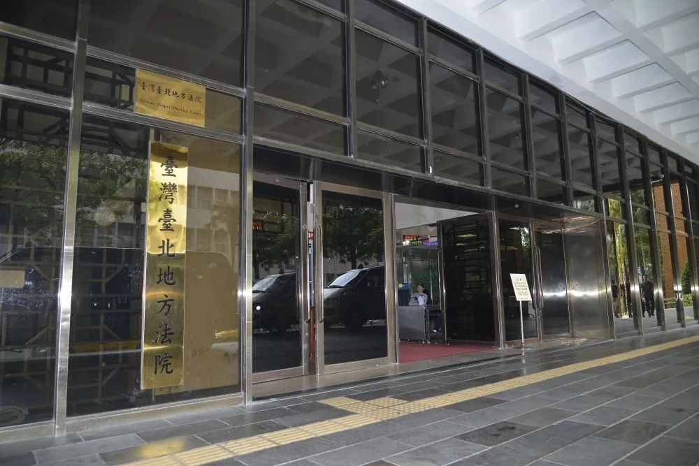 運安會前主秘詐領2萬加班費　罰10萬換緩起訴