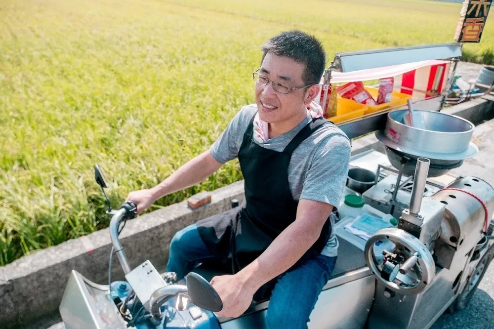 「欲磅啊！」米香職人十年攤車　阿瑋米香創業有成