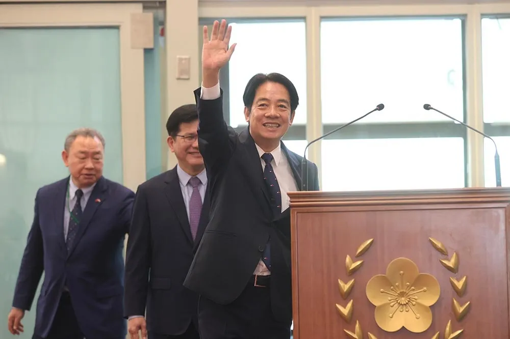 賴清德啟程赴巴拉圭　蔡英文臉書期許深化邦誼