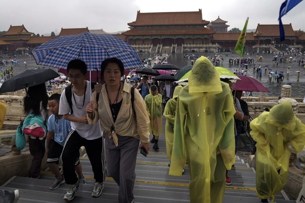 外資潰逃？投資中國對沖基金數量11年來首度下滑　大多數賠錢！