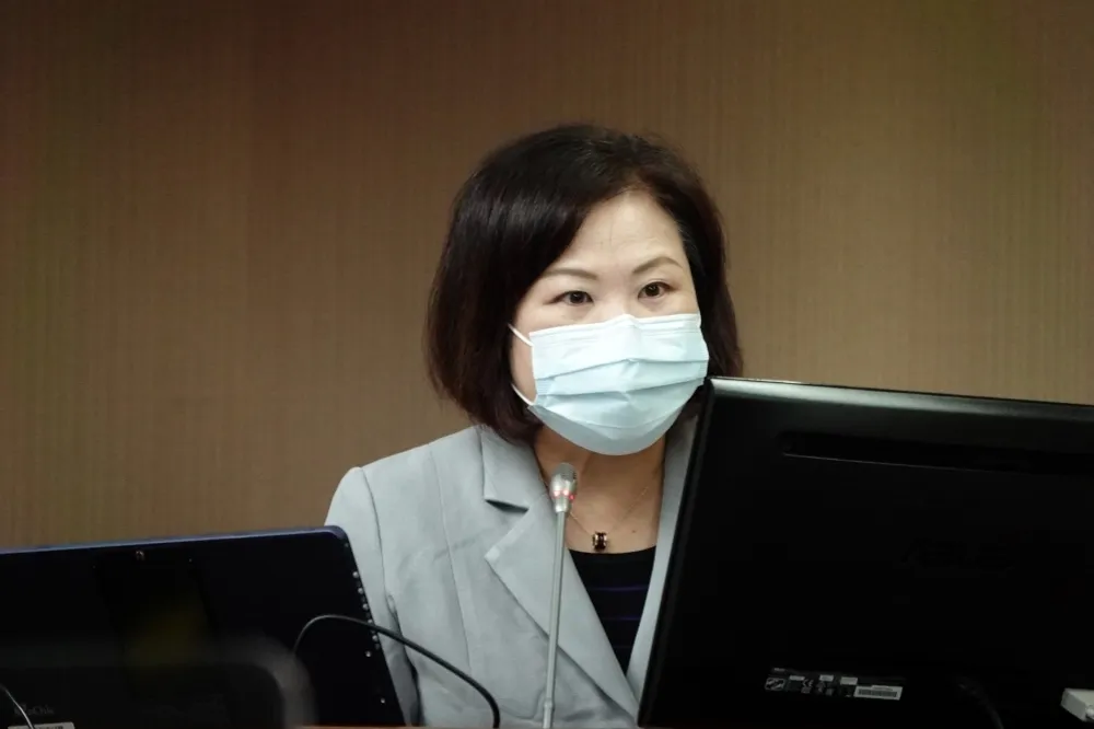 明年基本工資有望連8漲？　勞動部長：勞資有共識「往調升方向走」