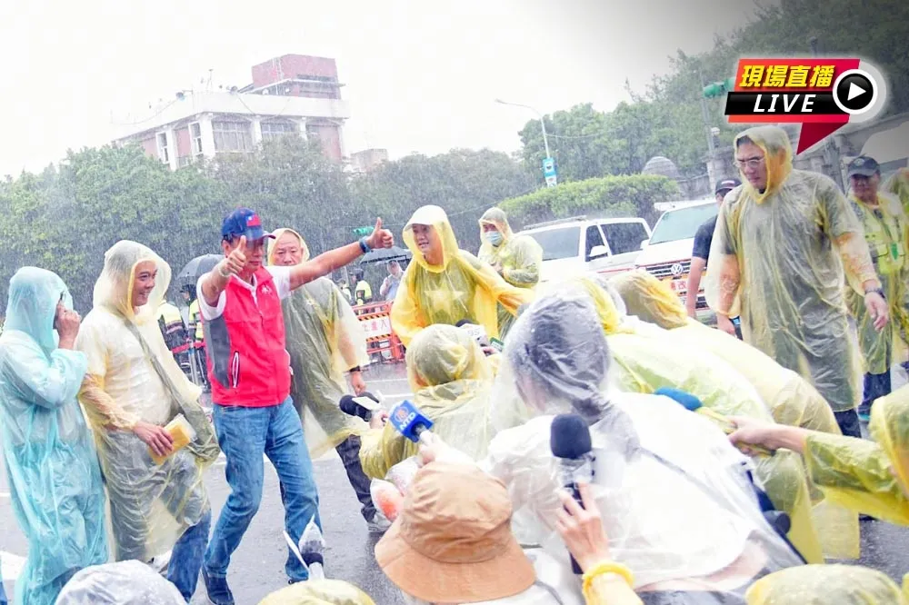  【直播】 還路於民大遊行13:00登場　郭柯侯賴陸續抵達
