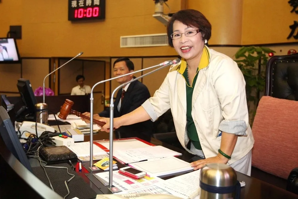 前台南議長詐領232萬元助理費遭起訴　賴美惠：尊重司法