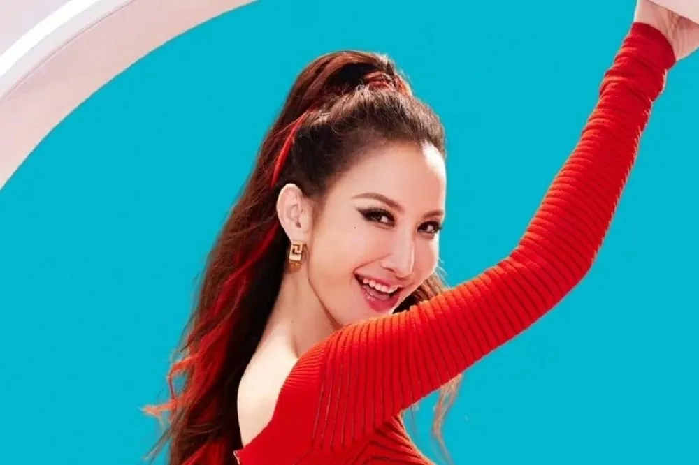 羞辱李玟！《中國好聲音》母公司股價再暴跌30%、市值腰斬　豆瓣評分降至3.2分