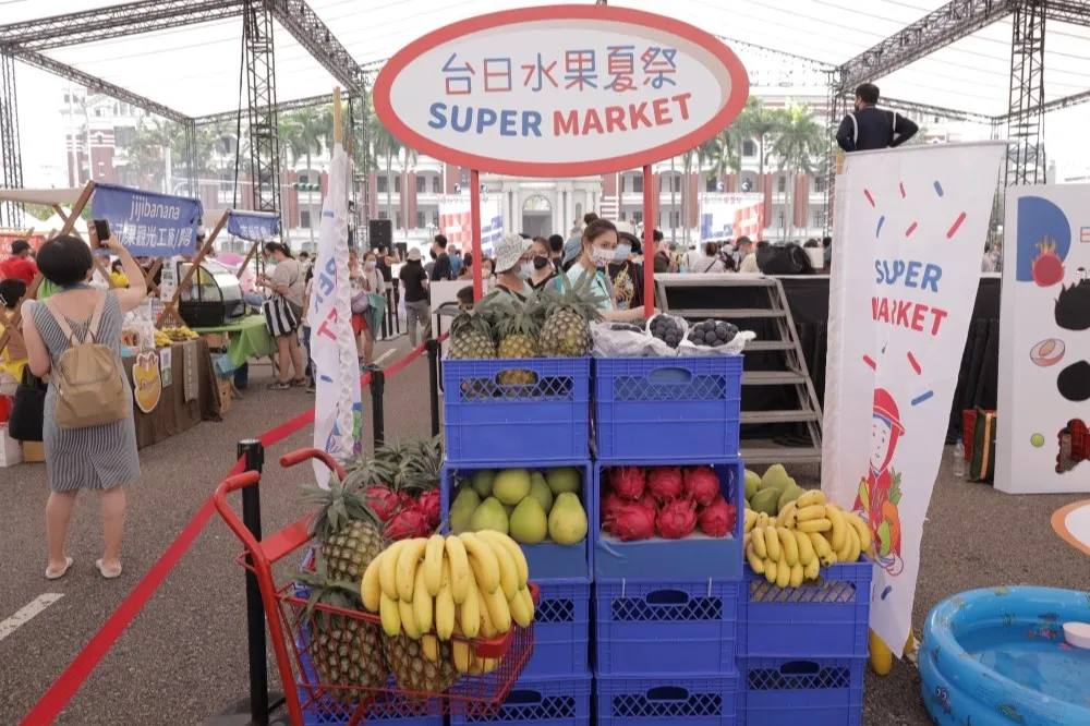 不必飛出國！「台日水果夏祭」 8/26 凱道登場　日本麝香葡萄、水蜜桃等你來品嚐