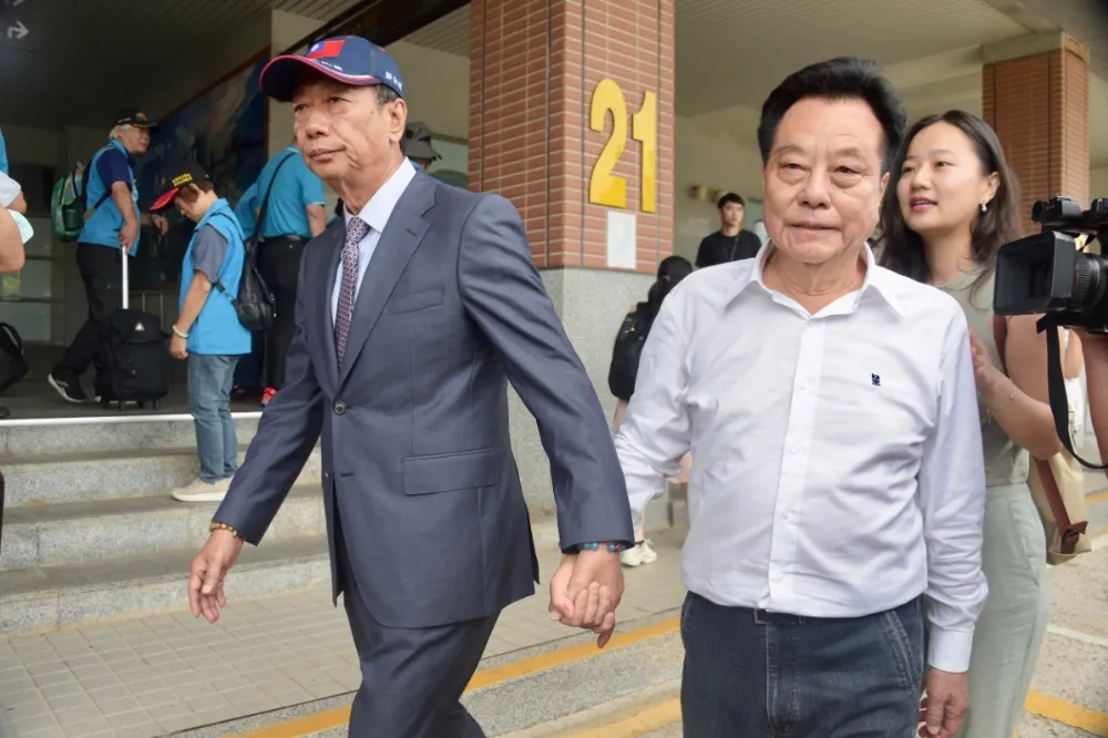又有藍議長出面挺郭　洪允典表態「支持讓金門安定的人」