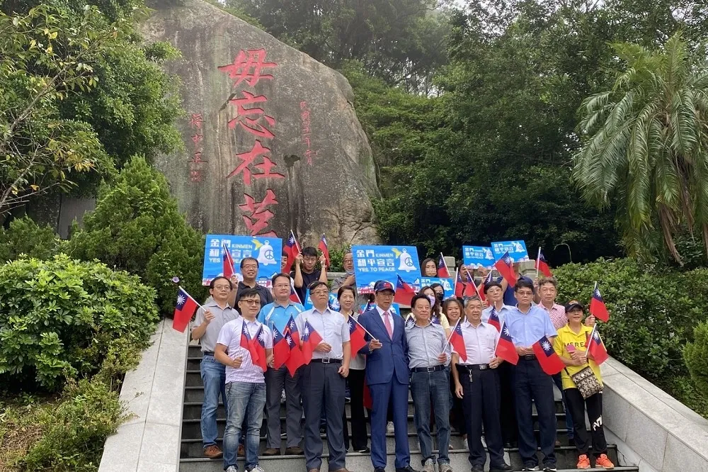 下決斷時候到了！參選「箭在弦上」卻未鬆口　基層拱郭力道既急切又焦慮